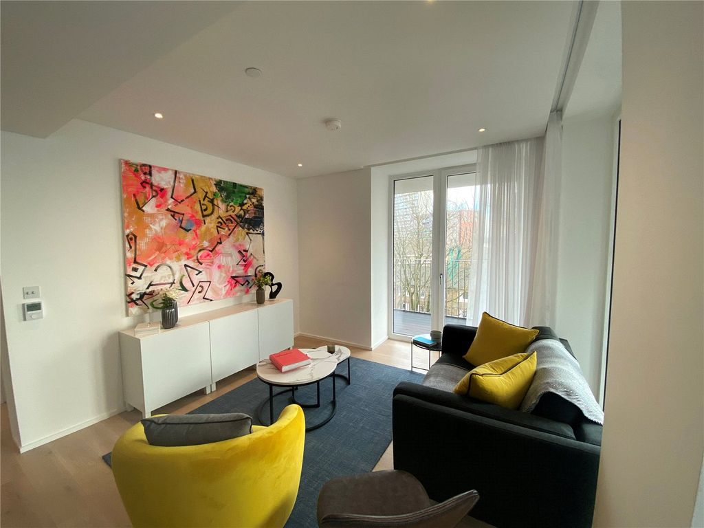 Property photo 1 of 16 Picture No. 04