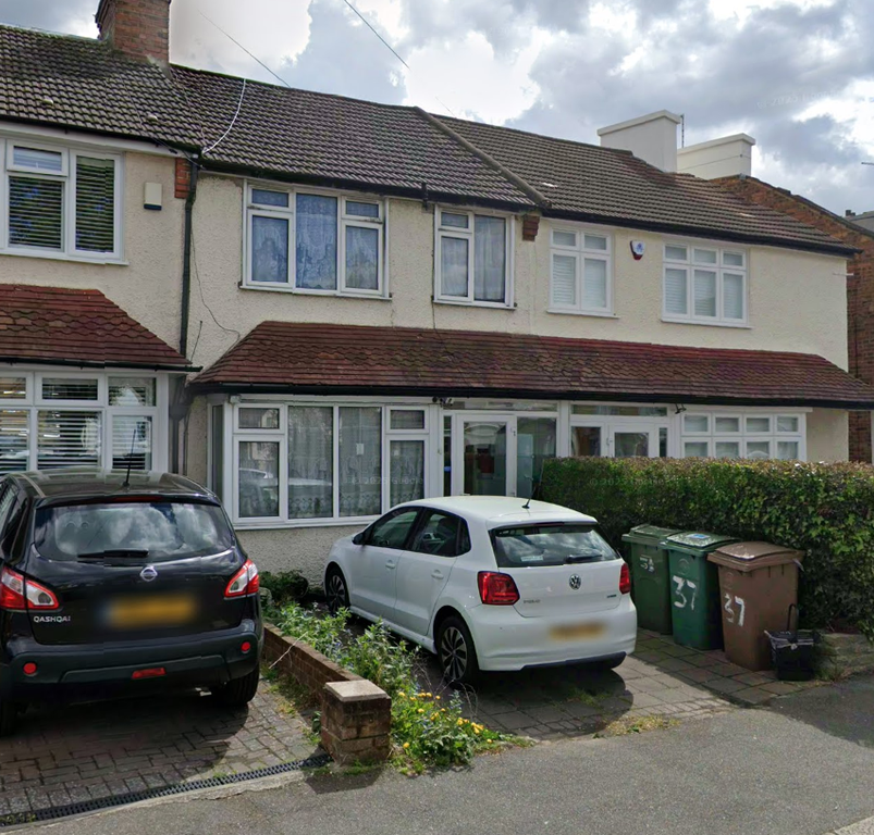 Property photo 1 of 1