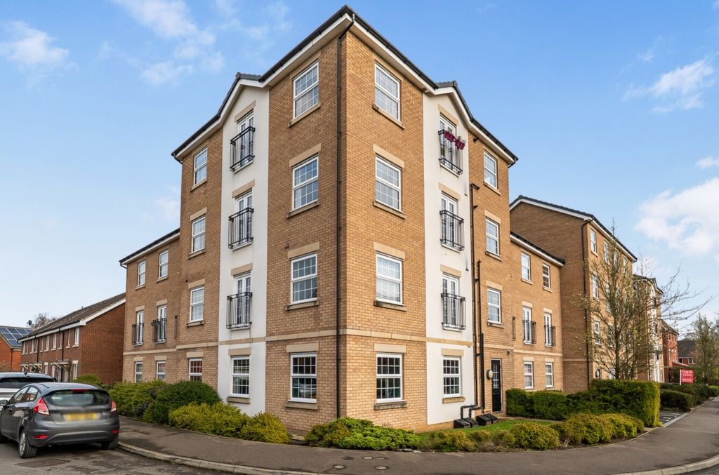 Property photo 1 of 10 1437112-1-69c6Bd7025Fca