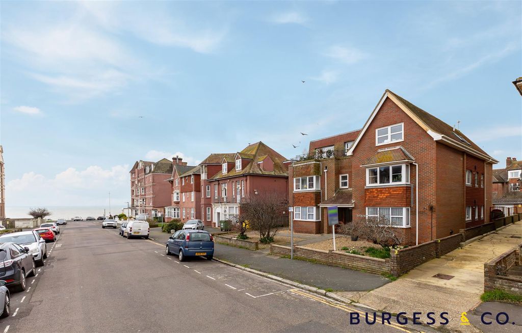 Property photo 1 of 17 Img_1648.Jpg