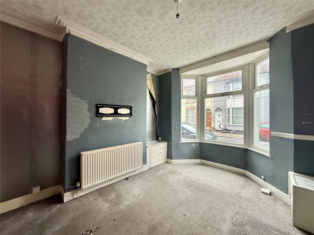 Property photo 2 of 8 Picture No. 05