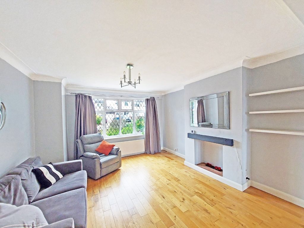 Property photo 2 of 13 5171862