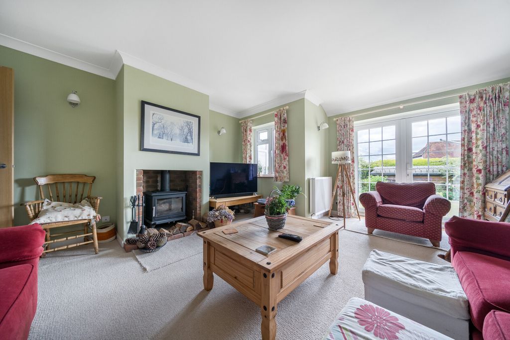 Property photo 2 of 19 1294437-10-68431c...