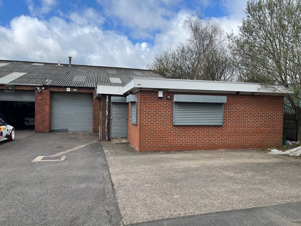 Property photo 1 of 4