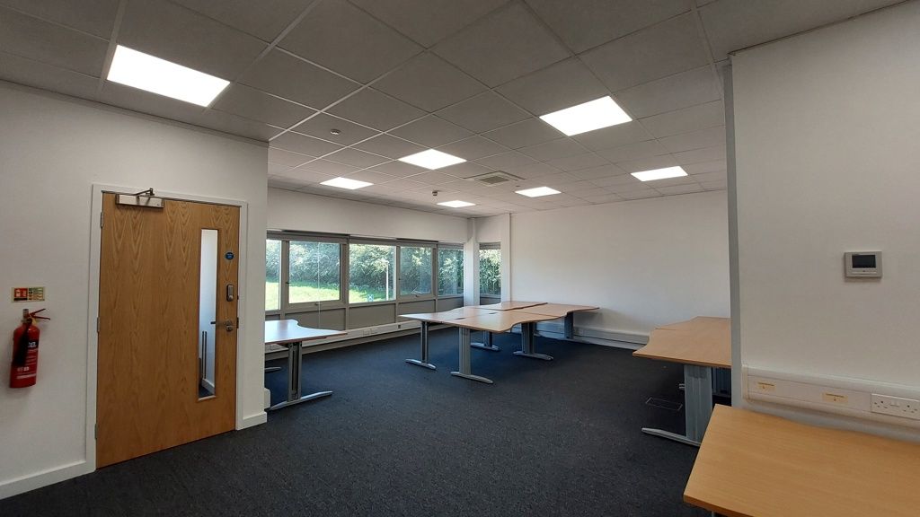 Property photo 3 of 7 Photo 29