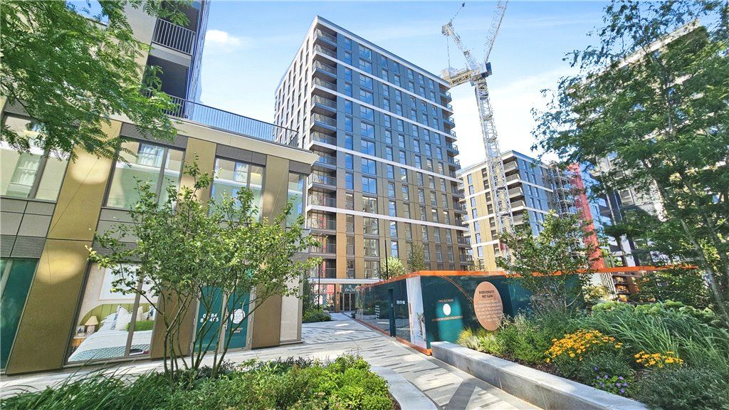 Property photo 1 of 15 External