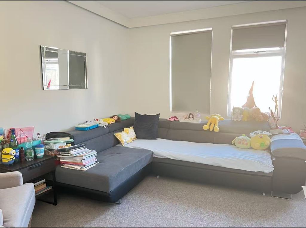 Property photo 3 of 11