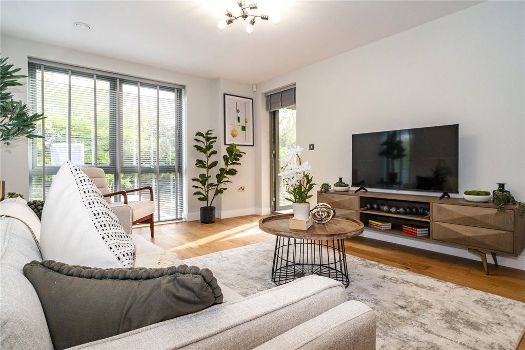 Property photo 1 of 15 Living