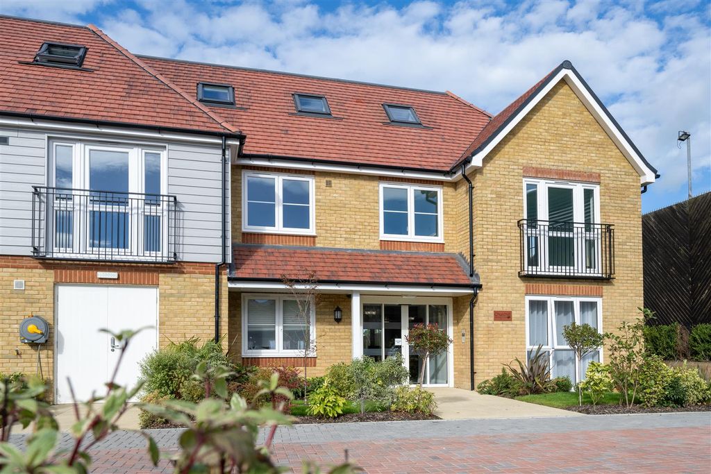 Property photo 1 of 13 One Bedroom Retirement Apartment For Sale In Marga