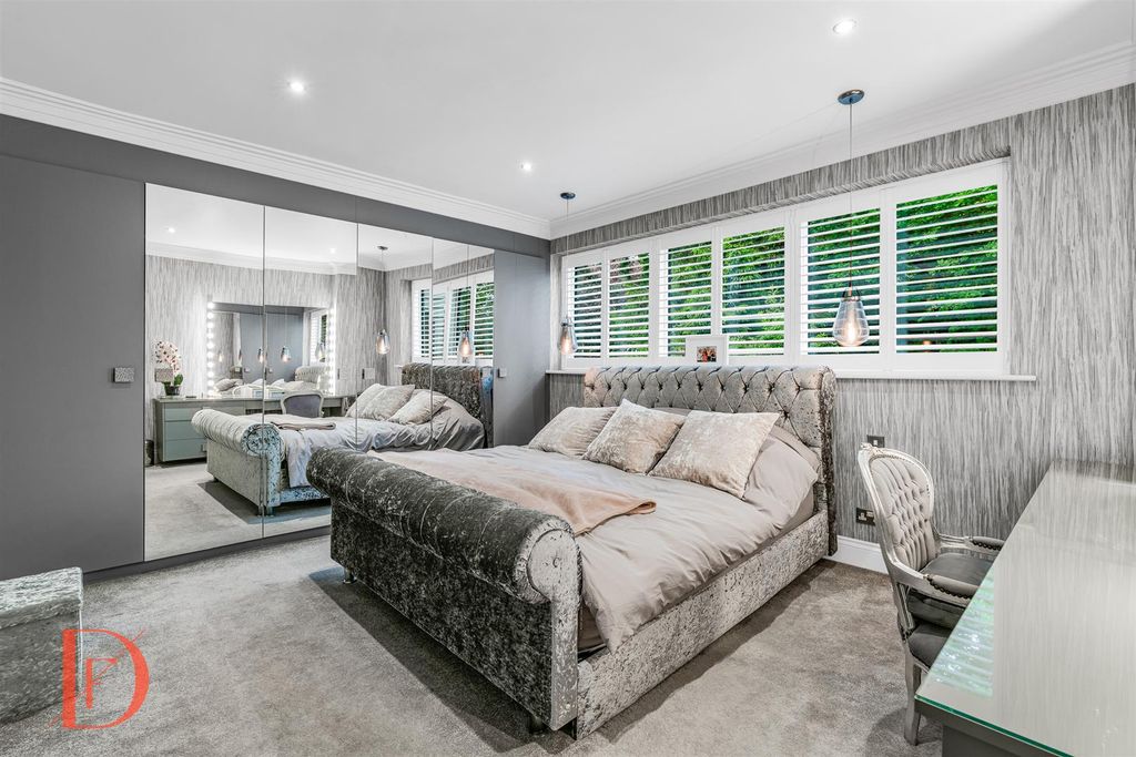 Additional image 32 of 4 bed detached house for saleWoodbury Hill, Loughton IG10