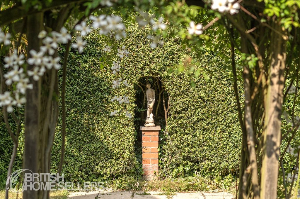 Property photo 3 of 27 Picture No. 22