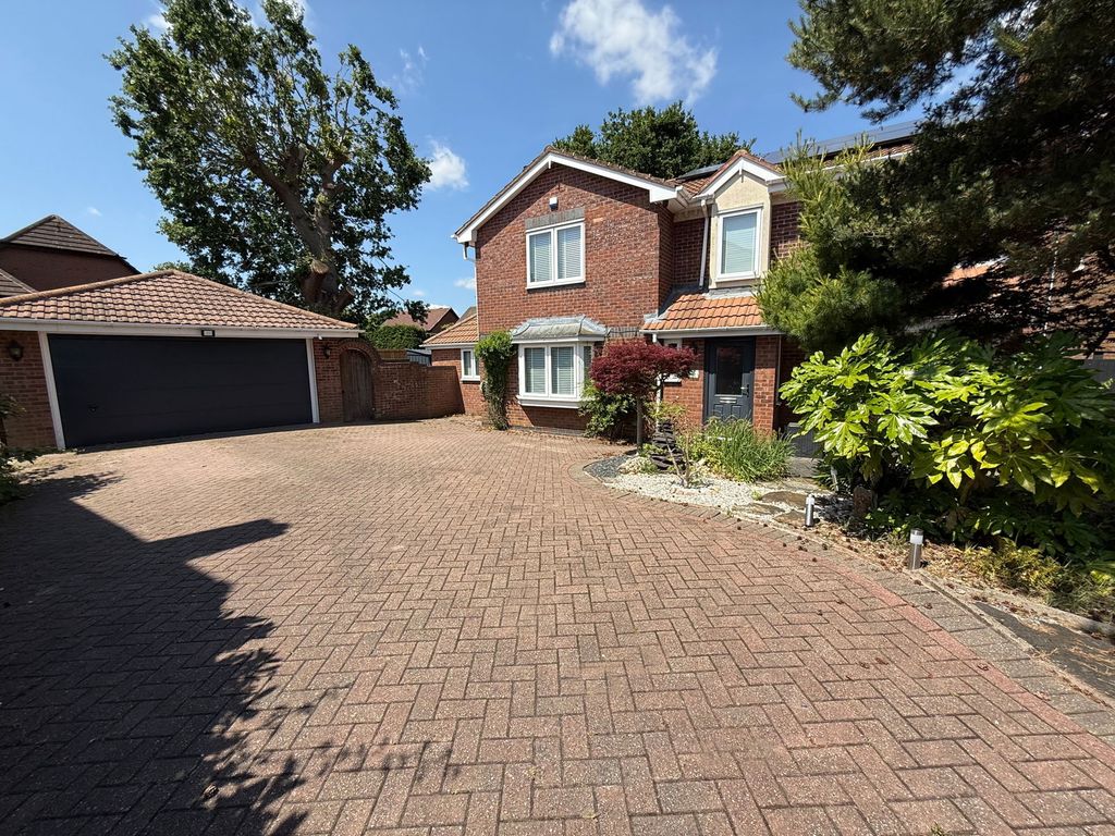 Property photo 1 of 23