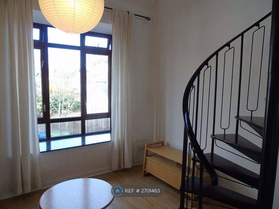 Property photo 2 of 9 Living Area 2