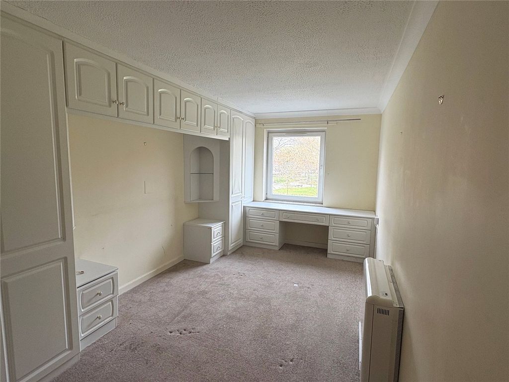 Property photo 3 of 6 Picture No. 02