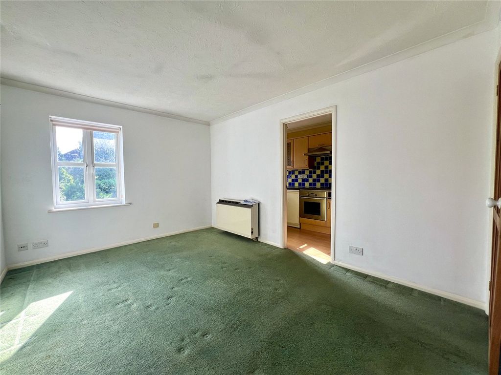 Property photo 2 of 8 Reception Room