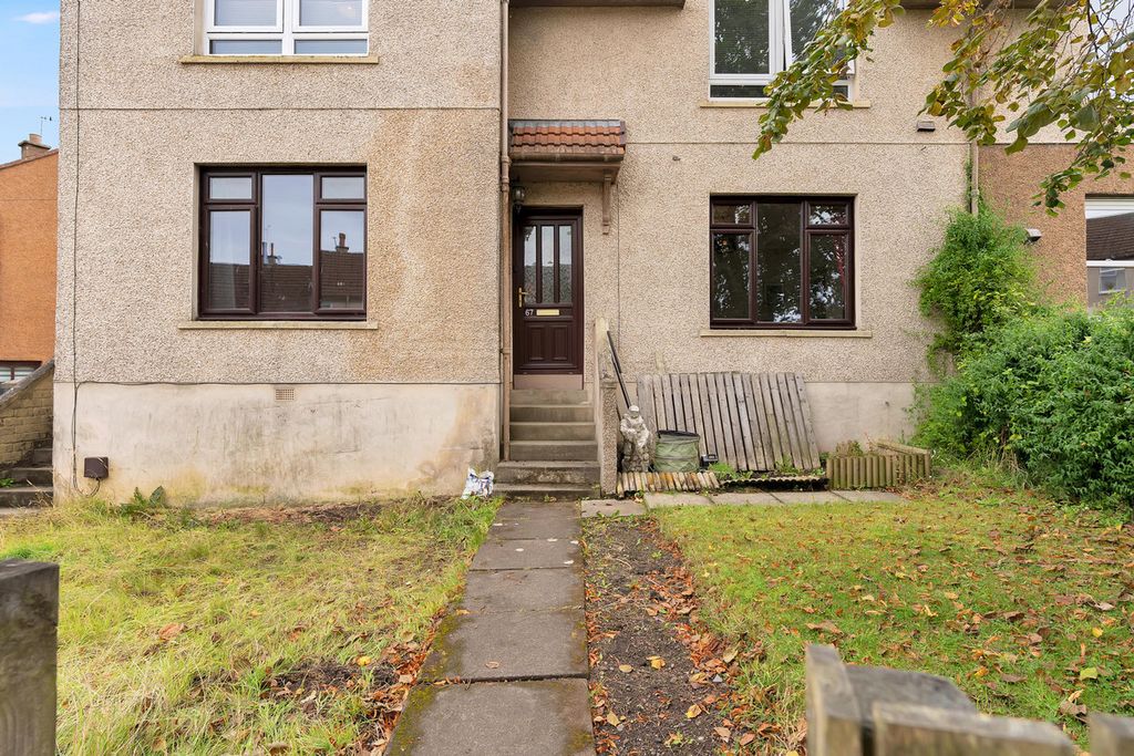 Property photo 2 of 23