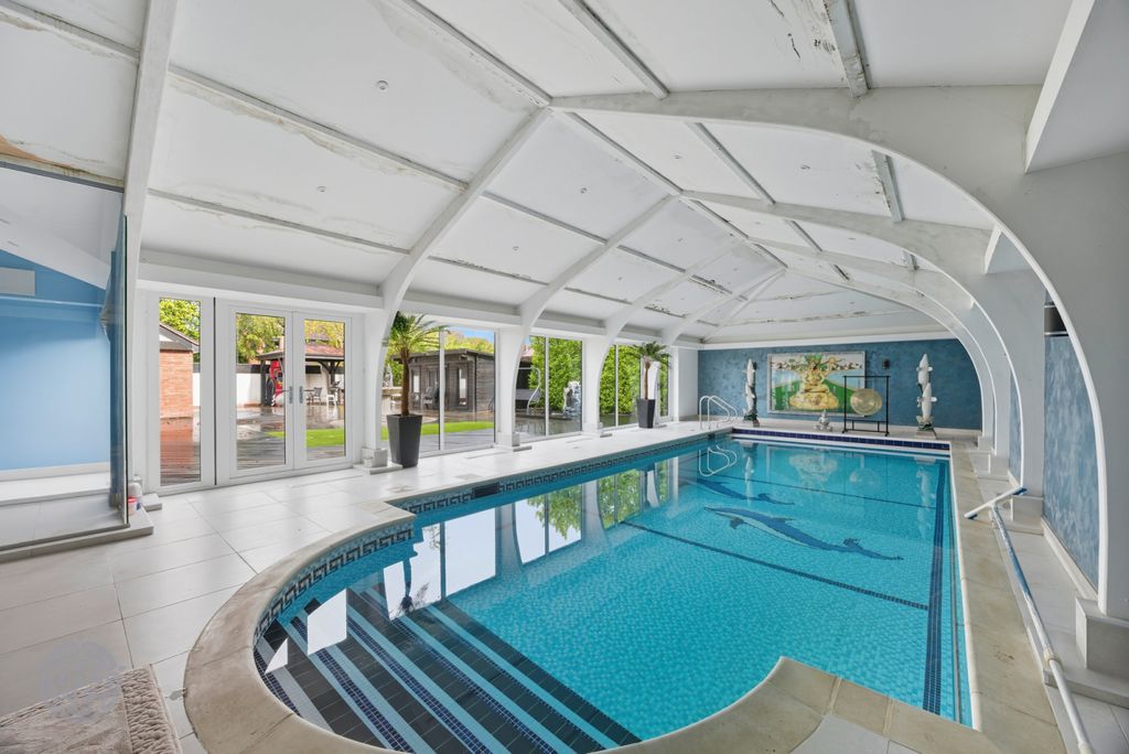 Property photo 2 of 36 Picture No. 65