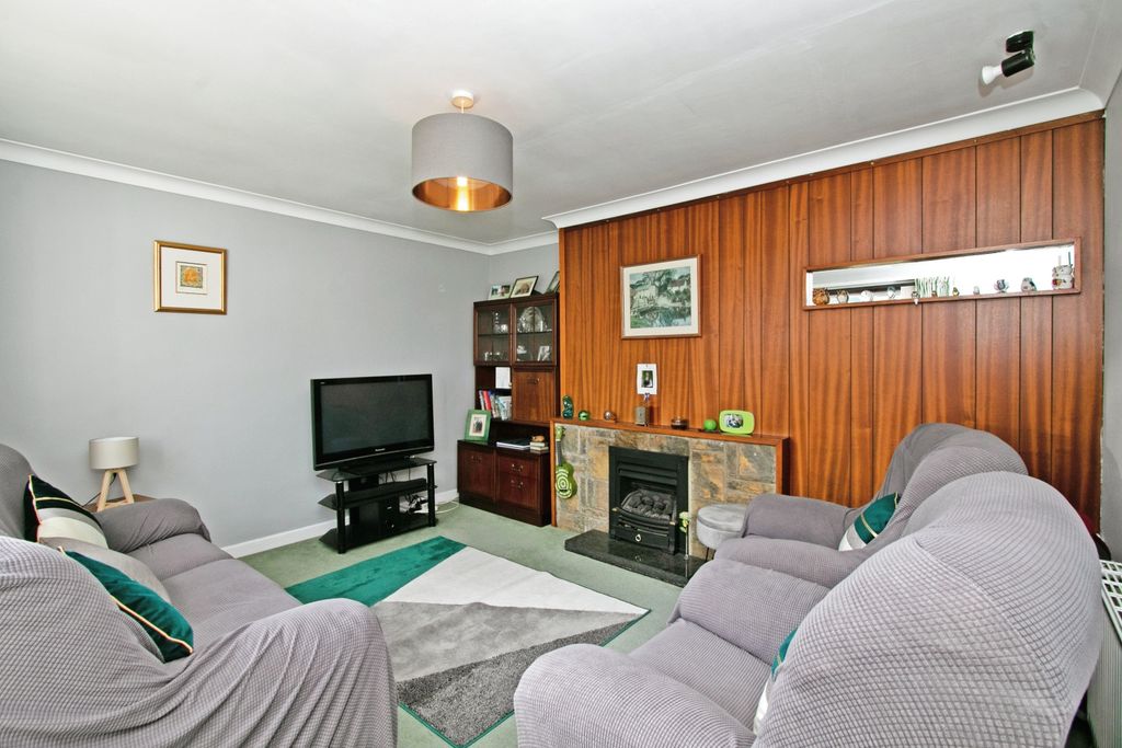 Property photo 3 of 17 Photography