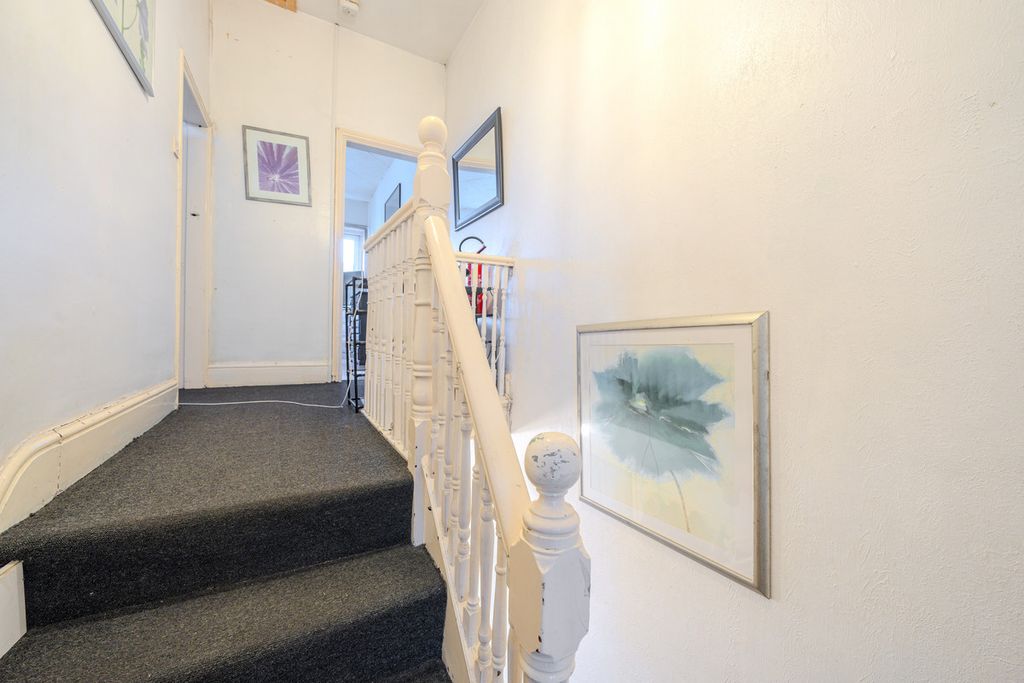 Additional image 15 of 3 bed flat for saleTy Castroggy, Chepstow, 5 NP16