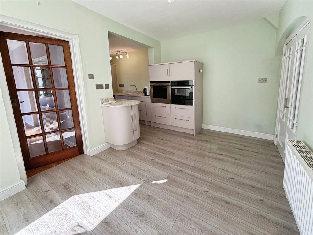 Property photo 3 of 21 Kitchen-Diner