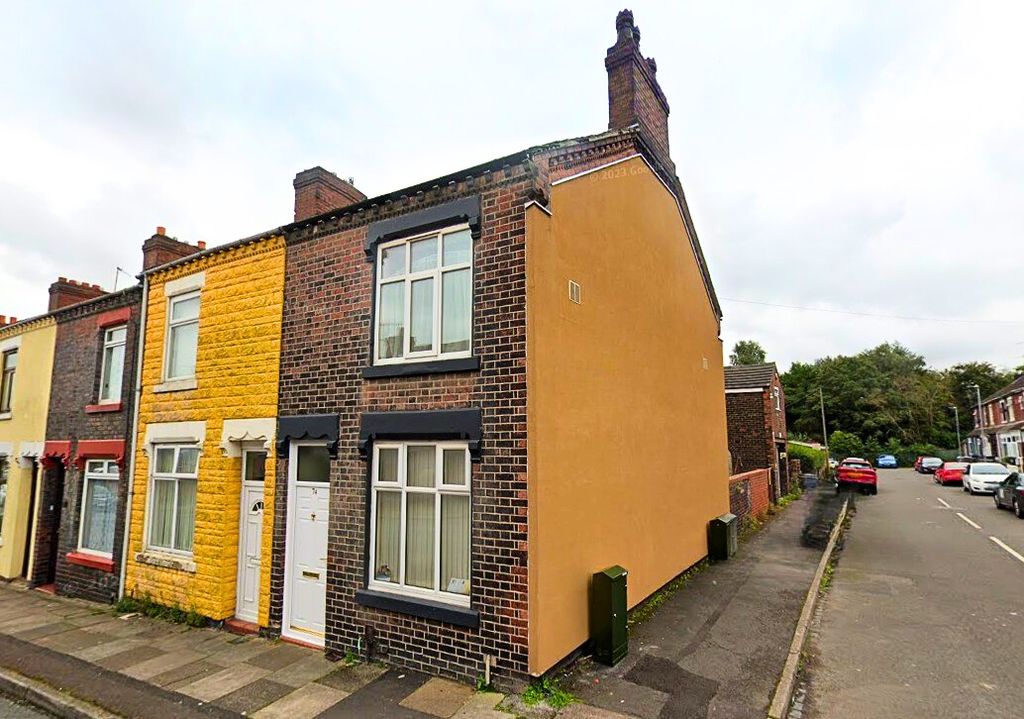 Property photo 1 of 13