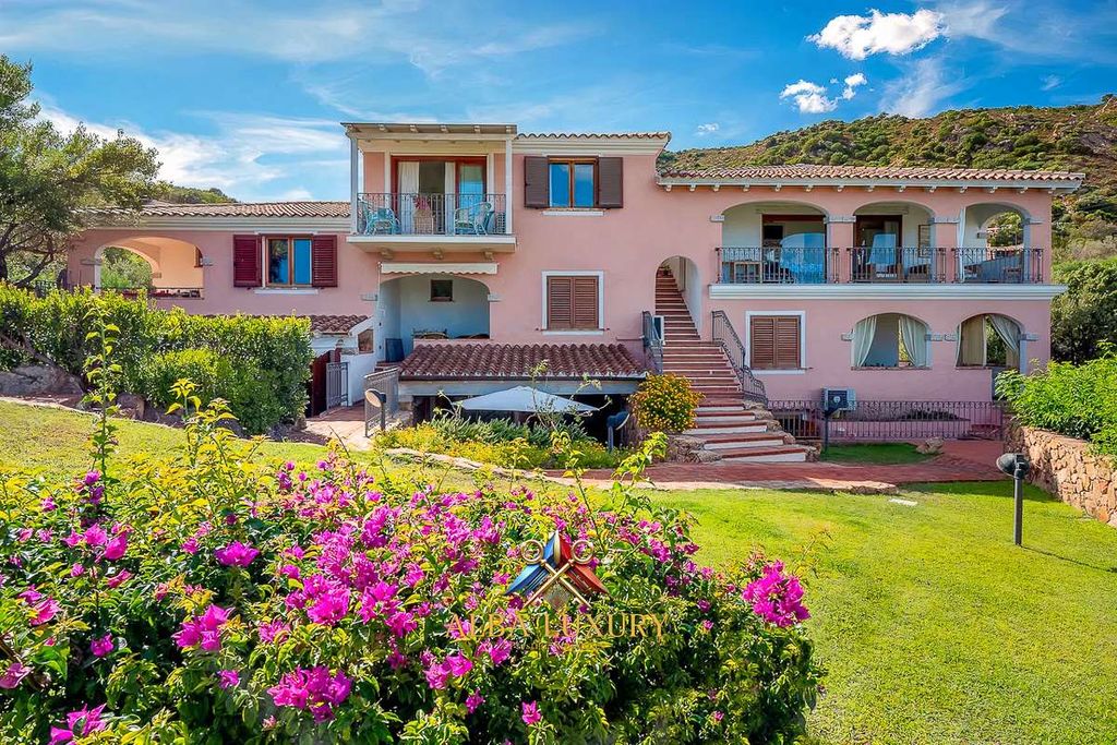 Property photo 2 of 46