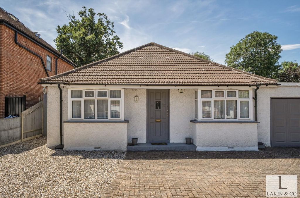 Property photo 1 of 11