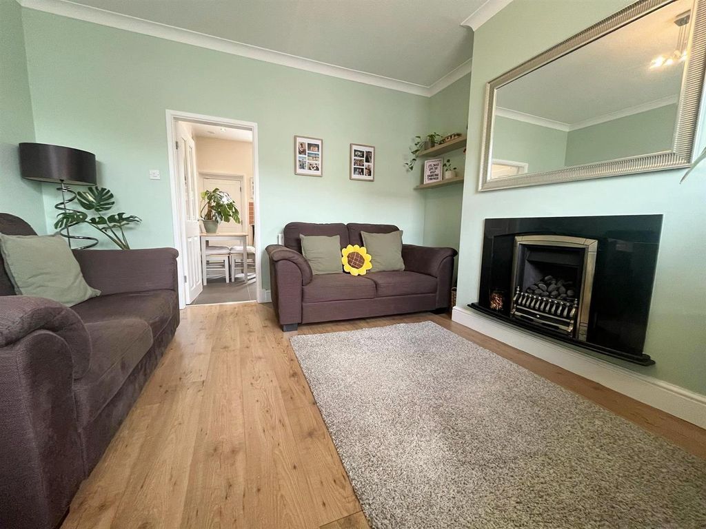Property photo 2 of 13 Image.Png