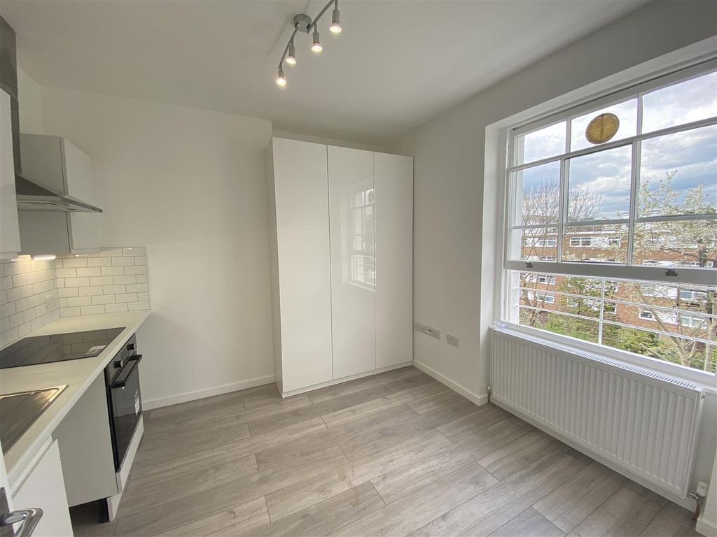 Property photo 2 of 5 Img_5998.Jpg