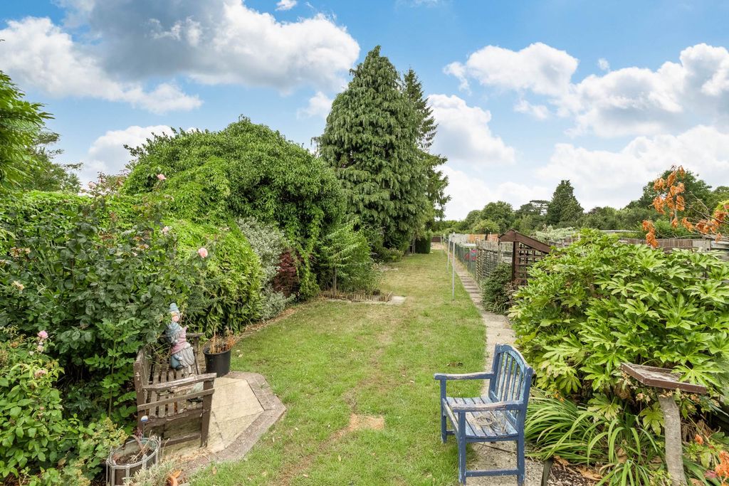 Property photo 2 of 18