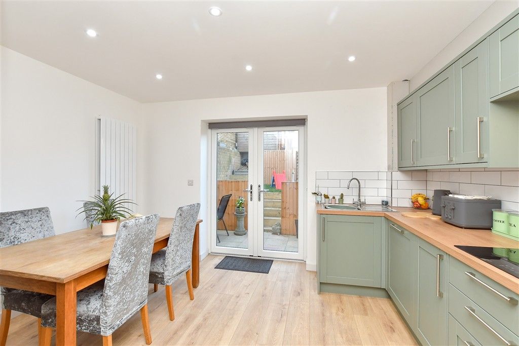 Property photo 3 of 12 Kitchen/Diner