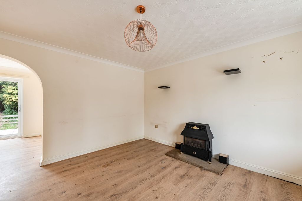 Additional image 5 of 2 bed semi-detached house for saleBurrows Close, Boston PE21