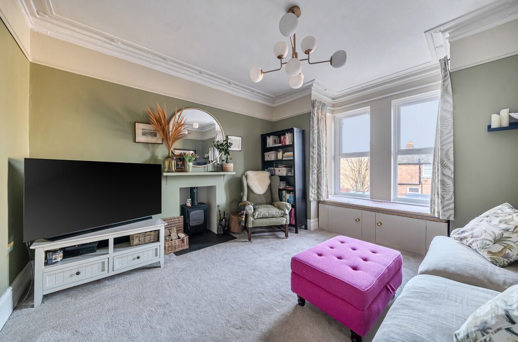 Property photo 3 of 22 1418107-7-69A8725...