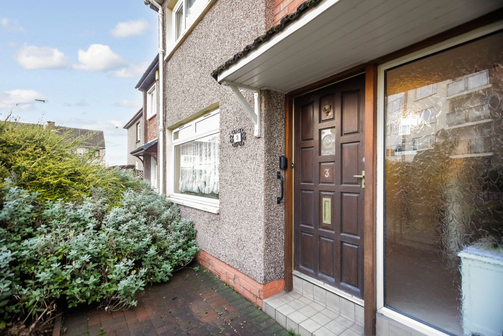 Property photo 2 of 21 Property Image 2