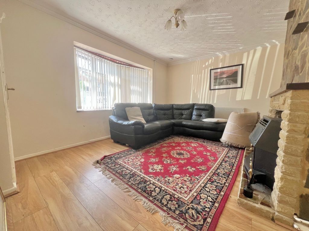 Property photo 1 of 9 Reception Room