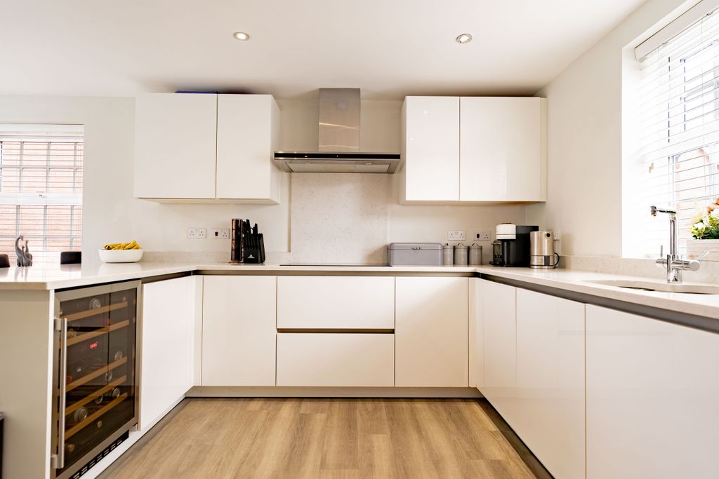 Property photo 3 of 32 Dsc09485