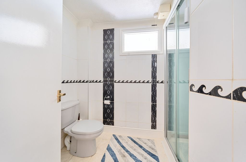 Additional image 16 of 3 bed bungalow for saleHuccaby Close, Brixham, Devon TQ5