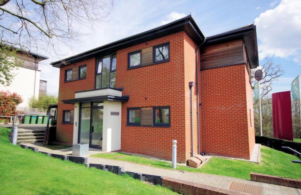 Property photo 1 of 10 Newhall Front .Png