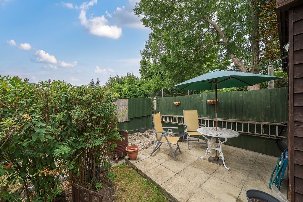 Property photo 2 of 15