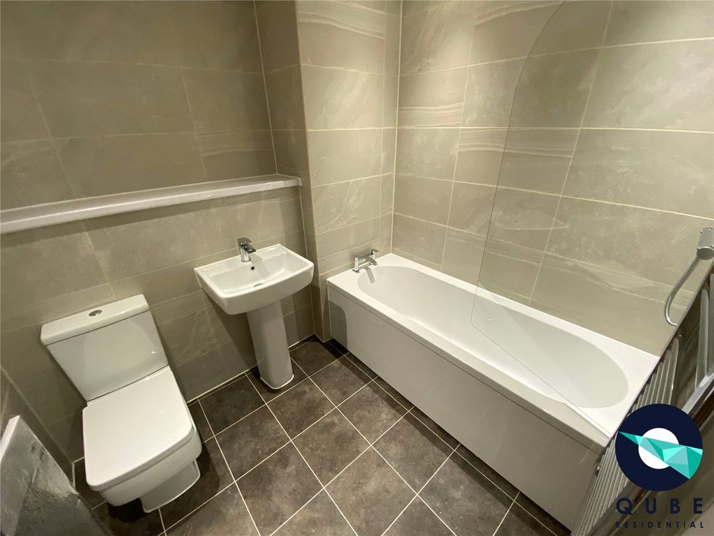 Property photo 3 of 4 Picture No. 01