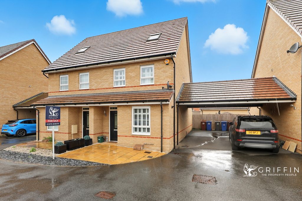 Property photo 1 of 17 1Img6164