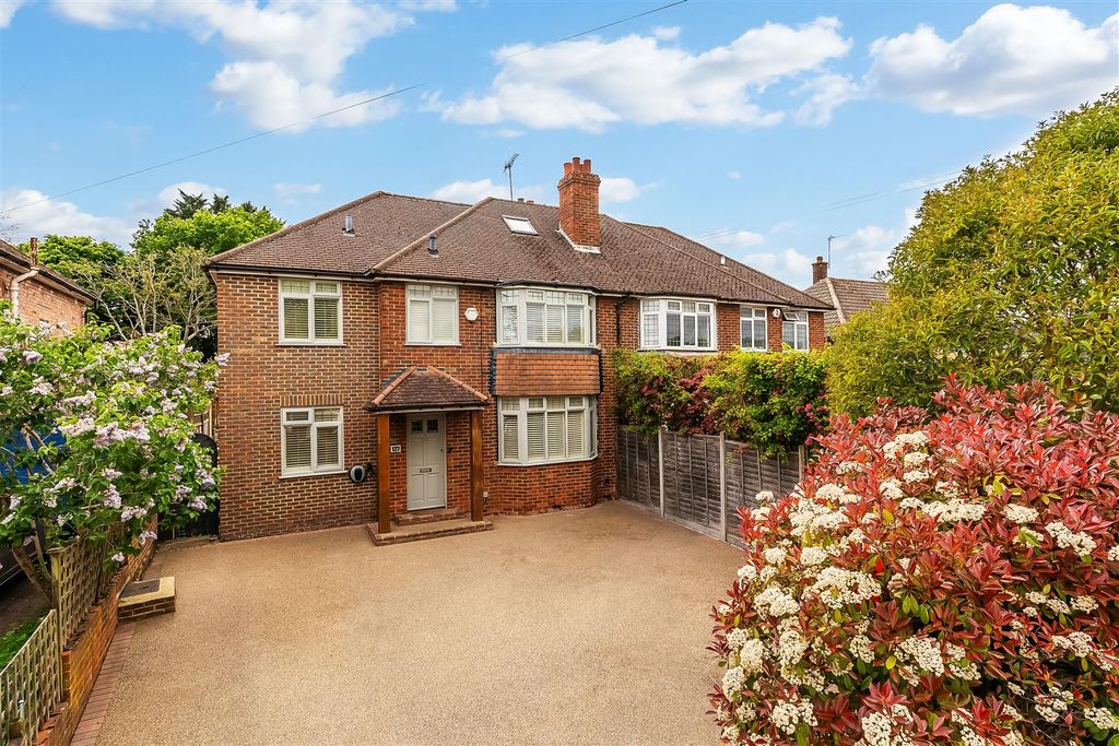 Property photo 1 of 23 127-Cobham-Road-44.Jpg