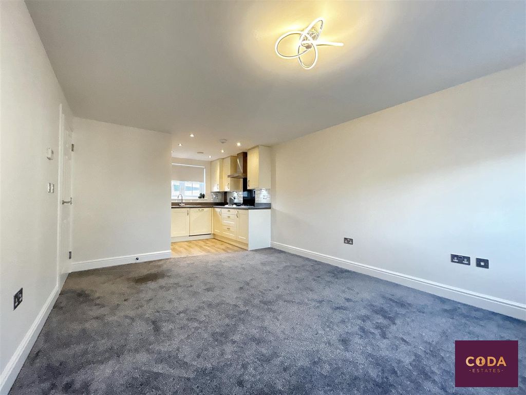 Property photo 2 of 14 Img_0694.Jpg