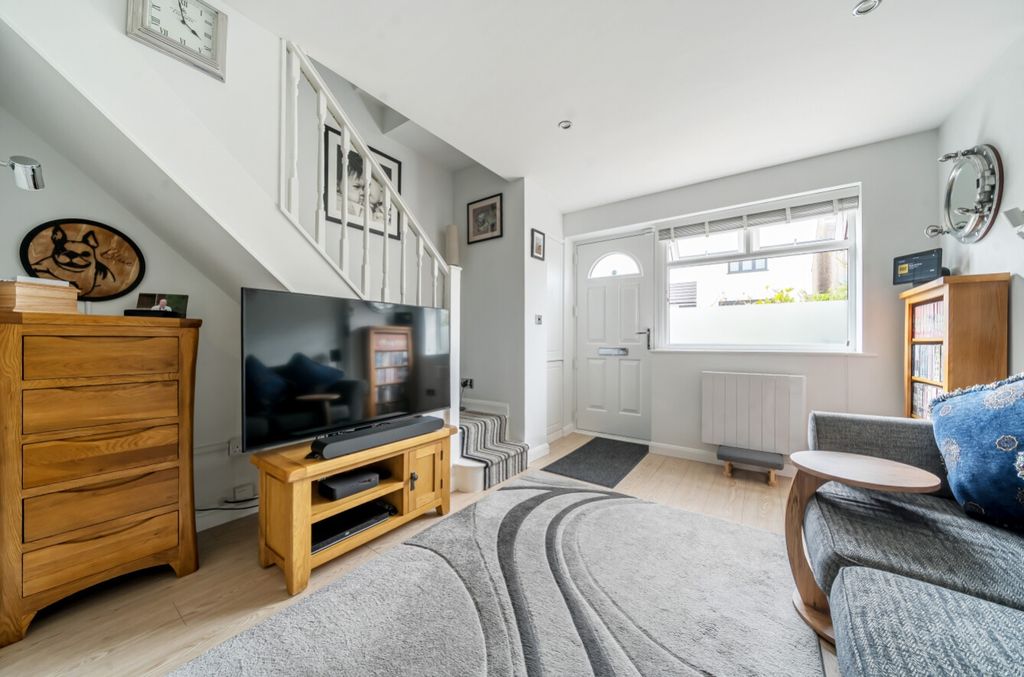 Property photo 2 of 10 1343439-4-68Ac128Aa47d3