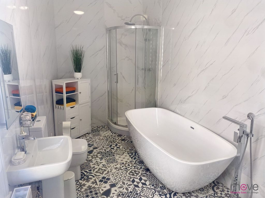 Property photo 3 of 5 Photo 3