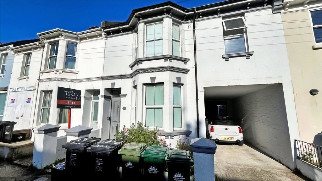 Property photo 1 of 7 Picture No. 09