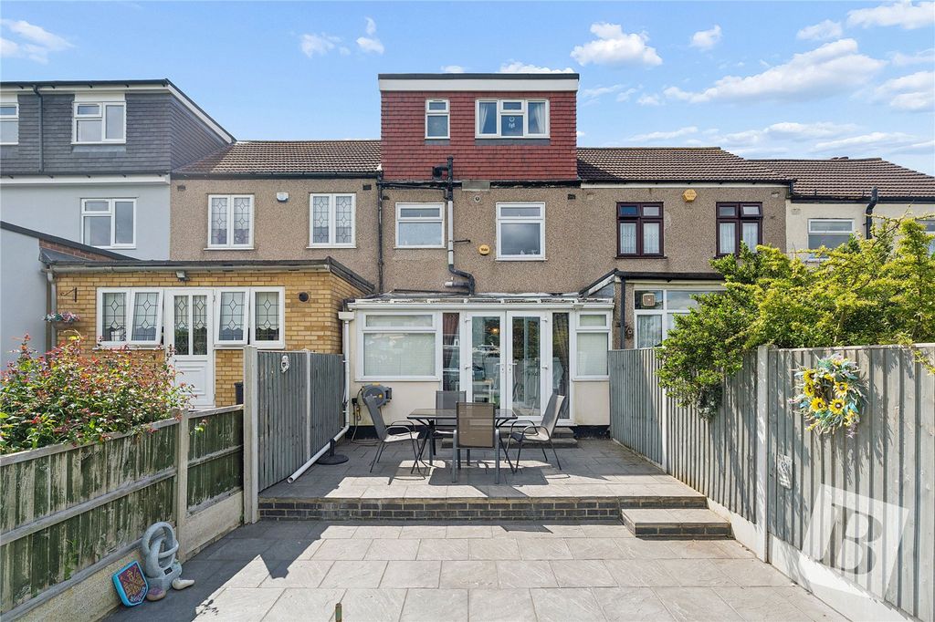 Property photo 1 of 12 Rear Garden