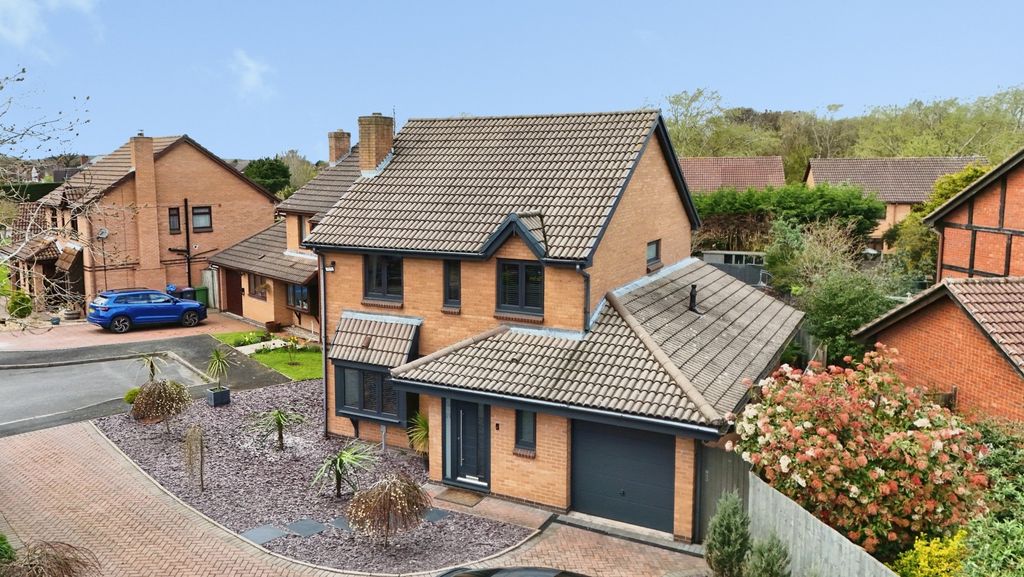 Property photo 1 of 28 3033471