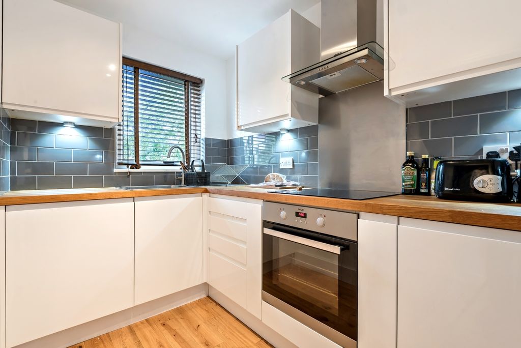 Property photo 1 of 7 368259 (2)