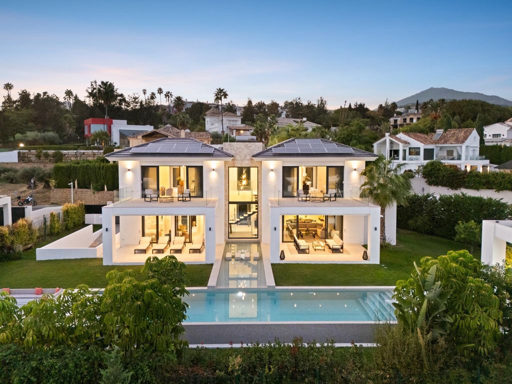 Property photo 2 of 63